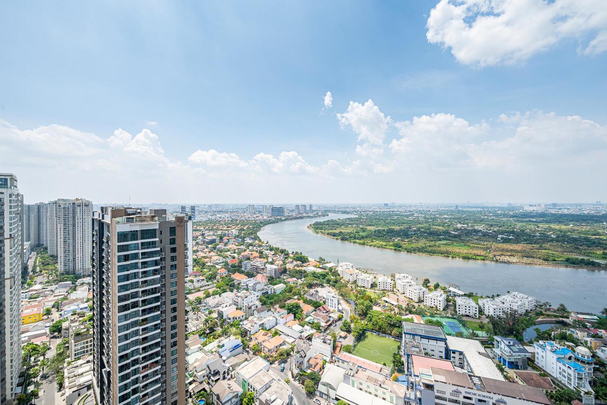 Luxury Condotel In Lumiere Riverside * Cidade de Ho Chi Minh